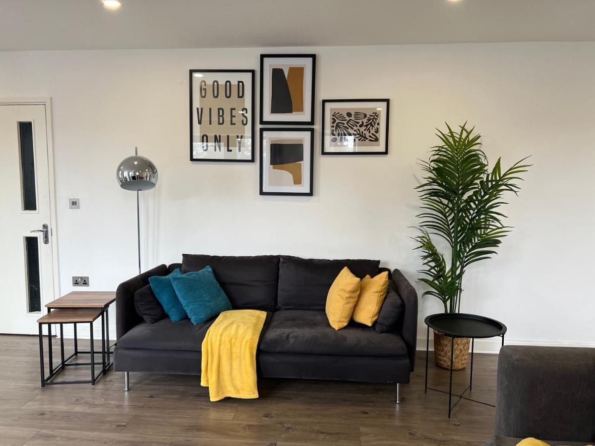 3Bed Flat 3Wc And Great Location Near Excel City Airport O2 And Canning Town Station Villa London Exterior photo
