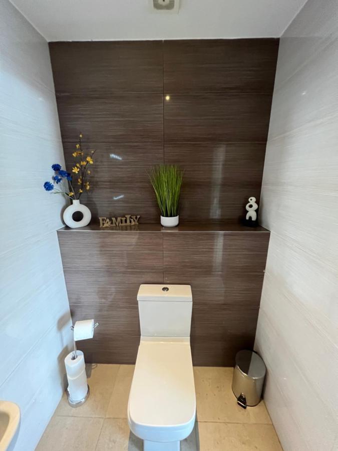 3Bed Flat 3Wc And Great Location Near Excel City Airport O2 And Canning Town Station Villa London Exterior photo