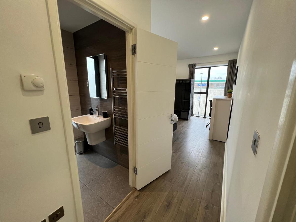 3Bed Flat 3Wc And Great Location Near Excel City Airport O2 And Canning Town Station Villa London Exterior photo